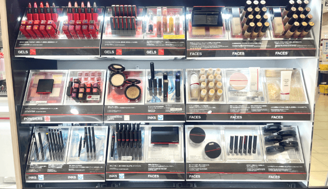 資生堂等品牌化妝品展示架