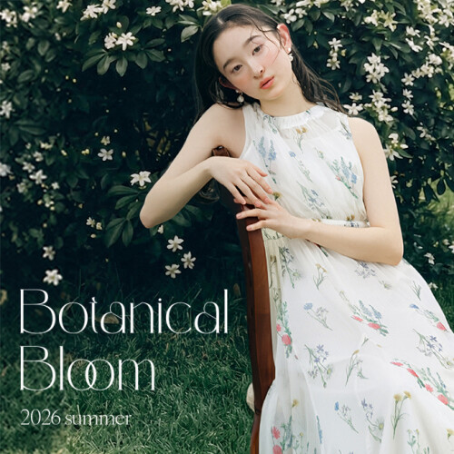 【RANDA（ランダ）】繊細に描かれたフラワー柄が夏の光を受けて映える “Botanical Bloom”〈4月3日（金）発売〉