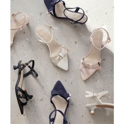 【新作商品のご紹介】リボンデザインポインテッドトゥサンダル