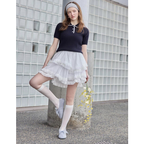 【新作商品のご紹介】ビジューボタンクロシェ編みポロニット