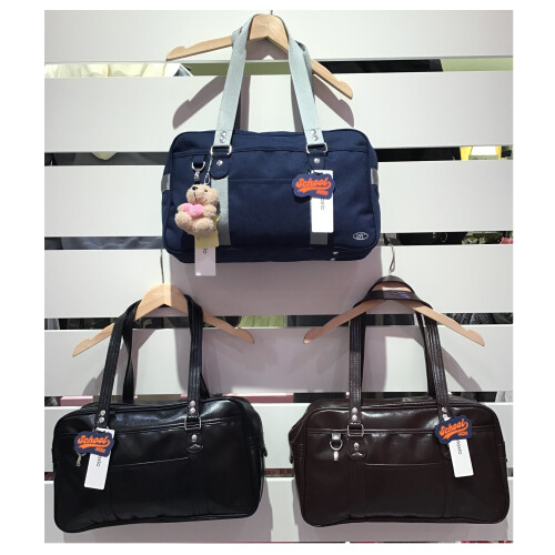 スクールバッグ入荷しました✨