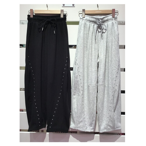 💗スタッズカーブスウェットパンツ💗