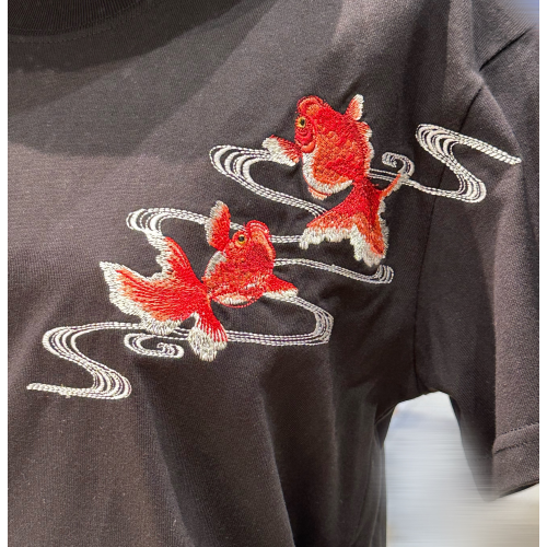 桜金魚柄刺繍半袖Tシャツ
