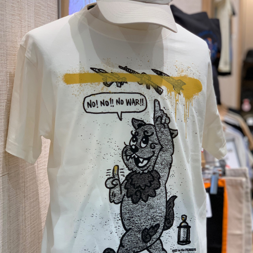 NO WAR シーサー