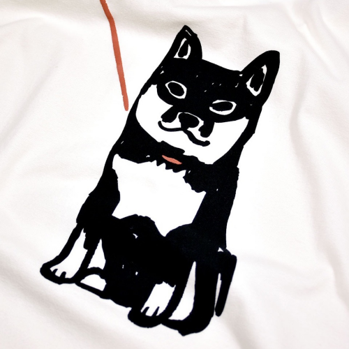 柴イヌTシャツ