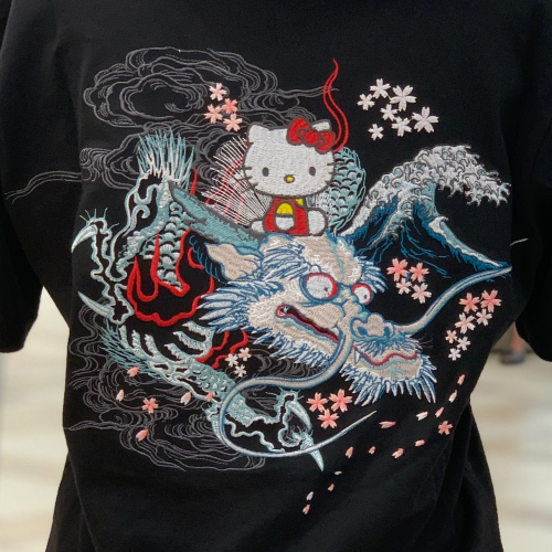キティ刺繍Tシャツ