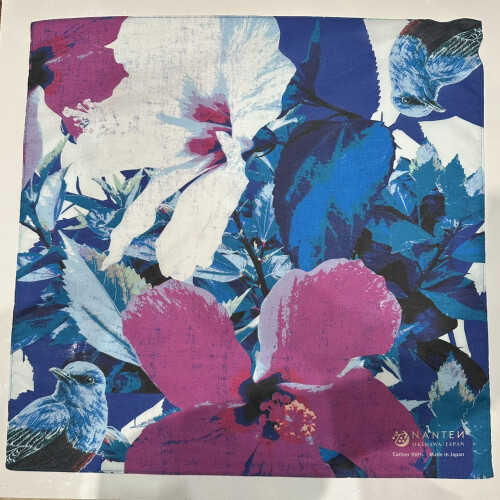 ハイビスカスとイソヒヨドリ　ハンカチ