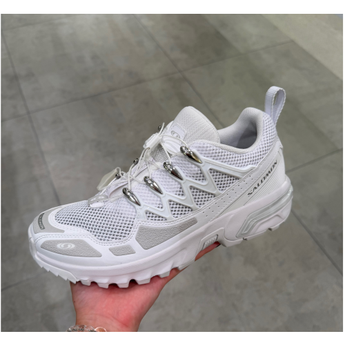 衝撃吸収◎通気性◎新作でました🤩≪SALOMON特集②≫