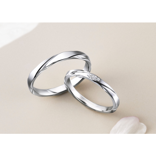 春にぴったりのマリッジリング