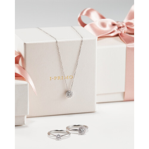 ネックレスのご紹介