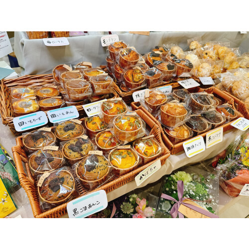 大人気‼︎米粉マフィン販売中！✨