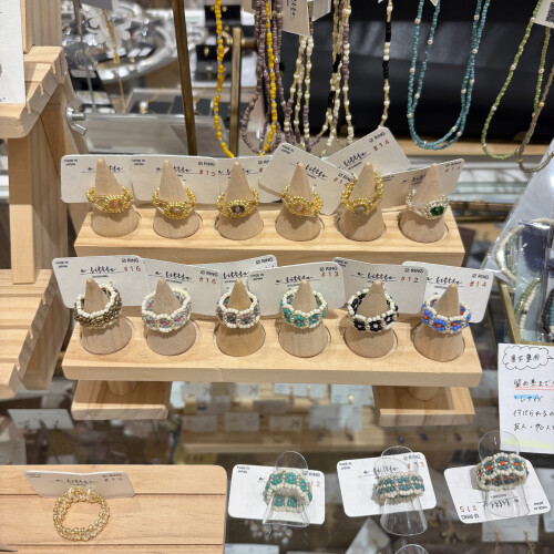 【夏にオススメ】ビーズアクセサリー🌼✨made in japan