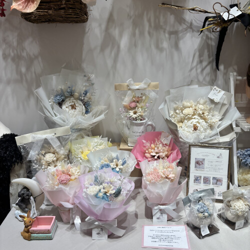 色鮮やかなプリザーブドフラワー💐