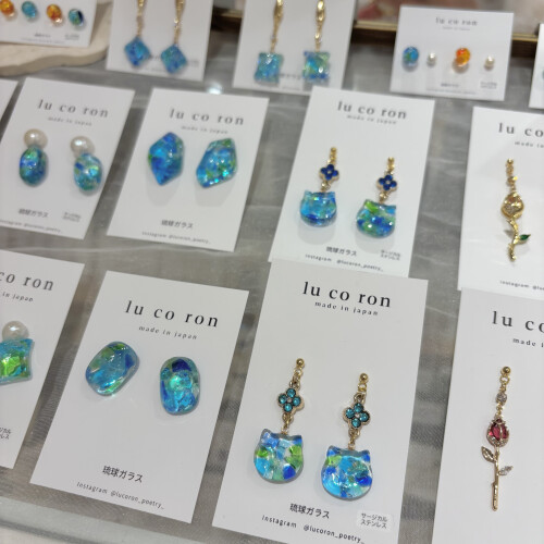 今大人気の！琉球ガラスアクセサリー入荷🫧