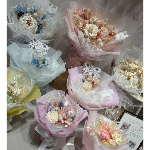 バルーンとのコラボブーケや母の日ブーケ入荷致しました💐